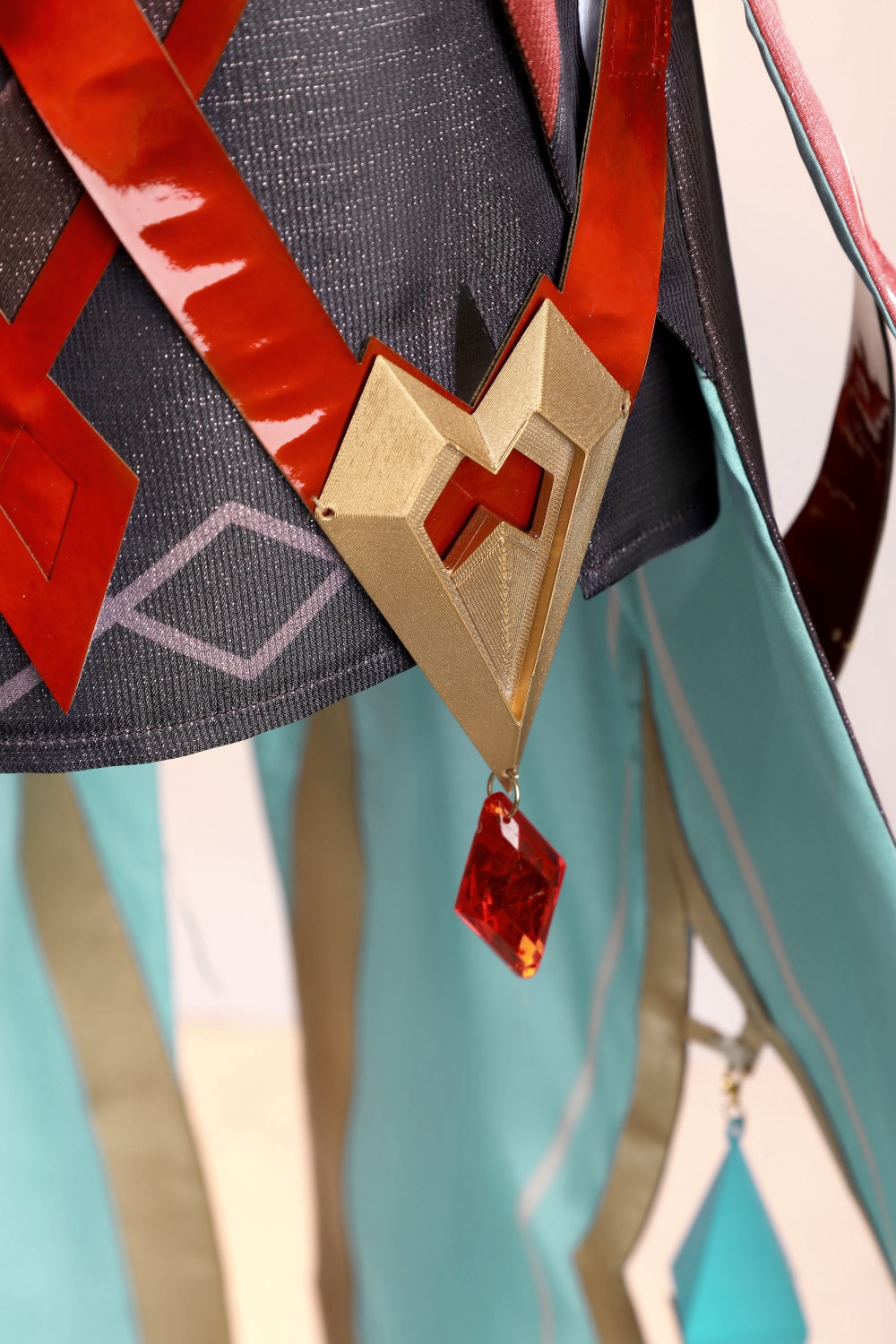 Pre-order Genshin Impact Alice Top Level Fullset Cosplay Costumes